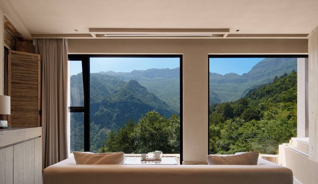 Chongqing Jinfo Cloudhaus Boutique Hotel