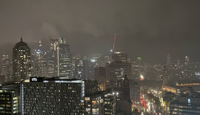 City Views W/pool Walking Distance to Darling Harbour