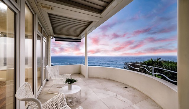 Coastal Dream Beachfront Oasis