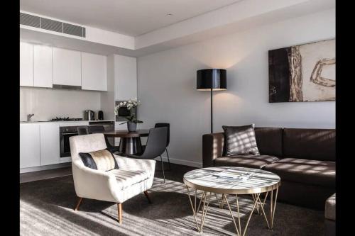Comfortable&Convenient Rental Apartment in Chatswood