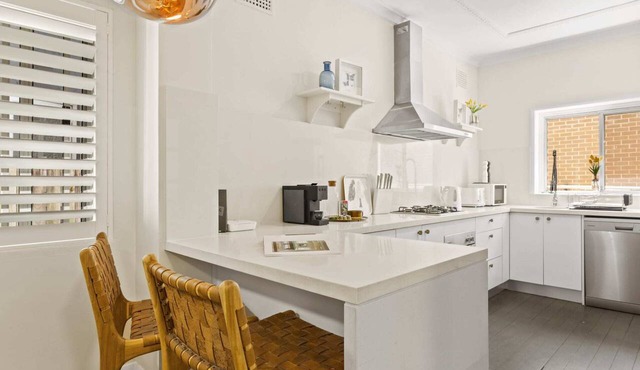 Comfy 2-Bed Apartment with A/C throughout