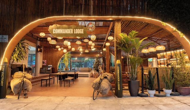 Commander Lodge