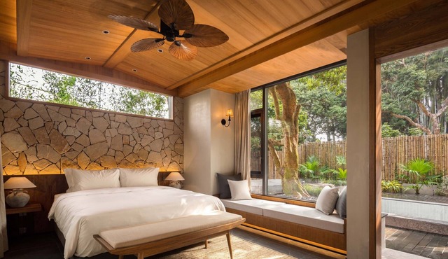 CongLinLi Wooded Homestay