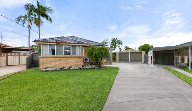 Contractors Welcome | Spacious 4BR+Free Parking