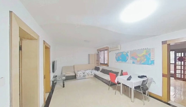 Cozy 2-bedroom apartment in beautiful Shanghai with WiFi, AC