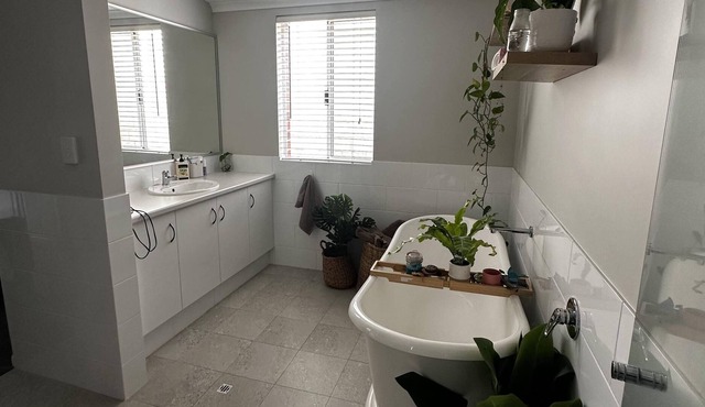 Cozy Hampton Escape