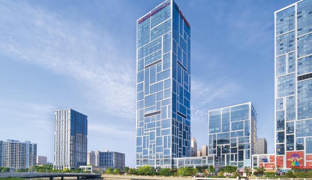 Crowne Plaza Dalian Xinghai by IHG