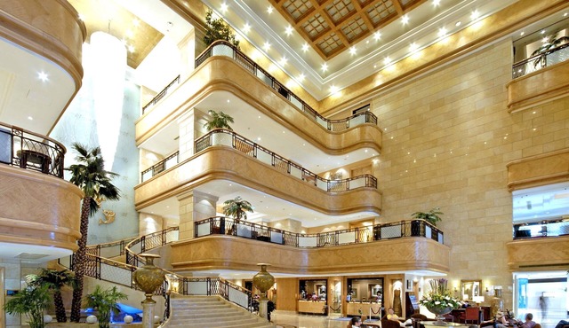 Crowne Plaza Hotel Qingdao by IHG