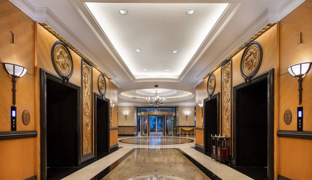 Crowne Plaza Hotel & Suites Landmark Shenzhen by IHG