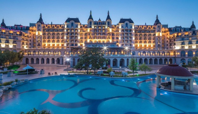 Crowne Plaza Qingdao Ocean Spring Resort by IHG