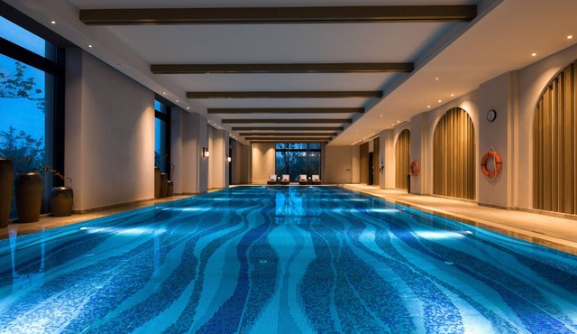 Crowne Plaza Qingdao Oriental Movie Metropolis by IHG