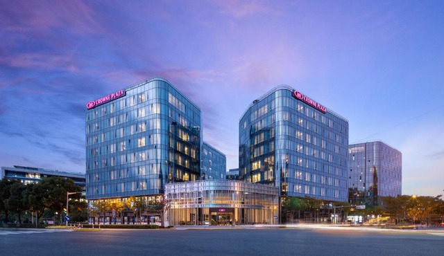 Crowne Plaza Shanghai Hongqiao by IHG