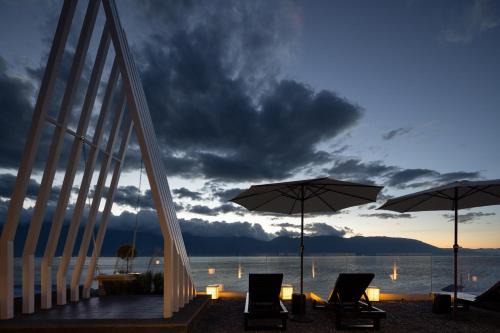 Dali Huajianyue Seaview Resort Hotel
