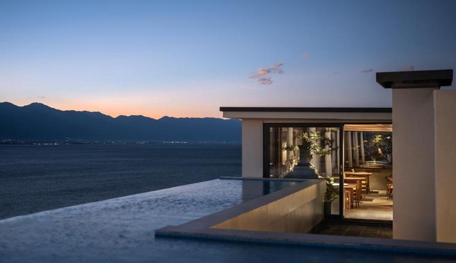 Dali Puyu VILLA Cliff Seaview Hotel By Dali Airport Dali North Station