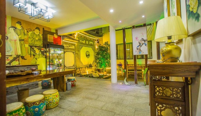 Dali Six Dynasties Hostel