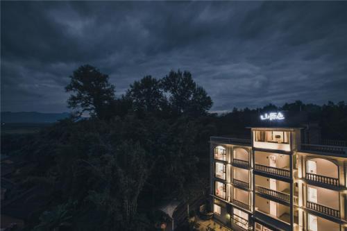 Danxia Mountain Mountain Original Color Homestay