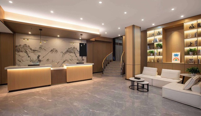 Days Inn By Wyndham Zunyi Conference Site