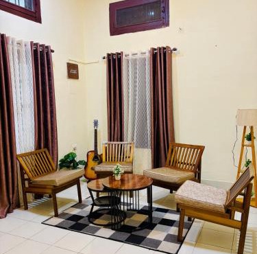 De Kashish Cozy 1BHK Stay