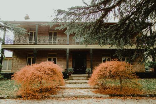 Dennarque Estate