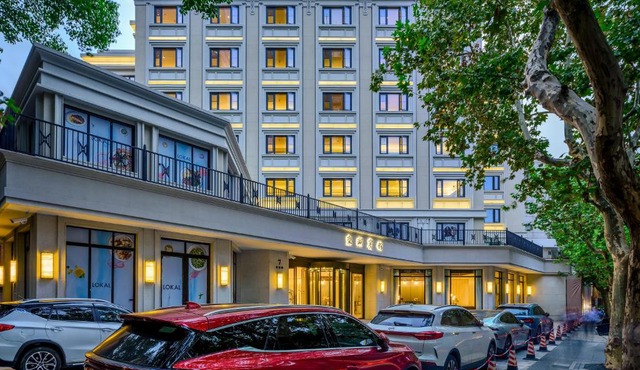 Donghu Collection Hotel