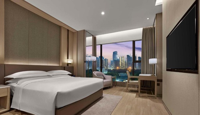 DoubleTree By Hilton Shenzhen Nanshan Hotel & Residences