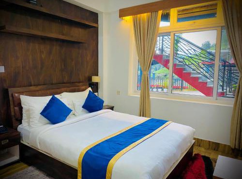 Easton Blue Hotel