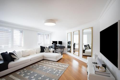 Eastside Calm, Bellevue Hill