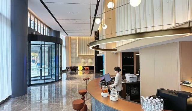 Echarm Plus Hotel