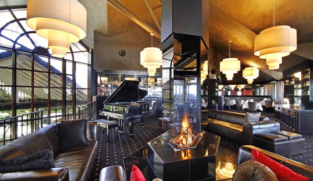 Echoes Boutique Hotel and Restaurant