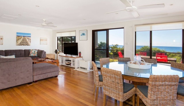 Endless Summer - Pet Friendly Absolute Beachfront