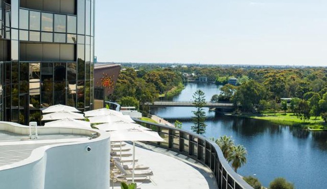 Eos by SkyCity