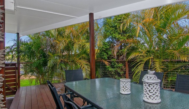 Evans Beach House - 24 Cedar Street