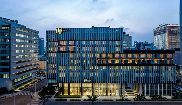 EVEN Hotels Shanghai Expo by IHG
