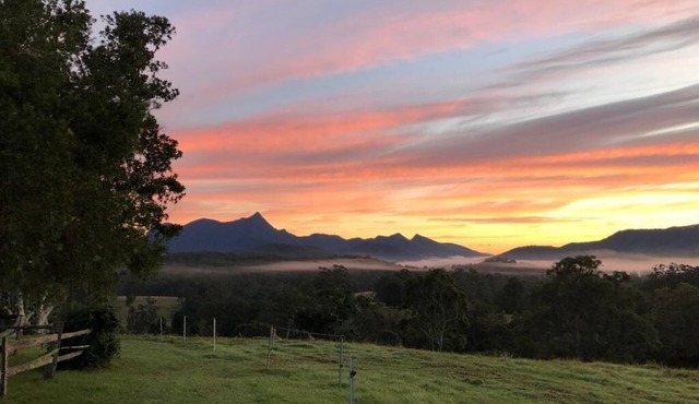 Farm stay Doon Doon - private, relaxed with breathtaking views
