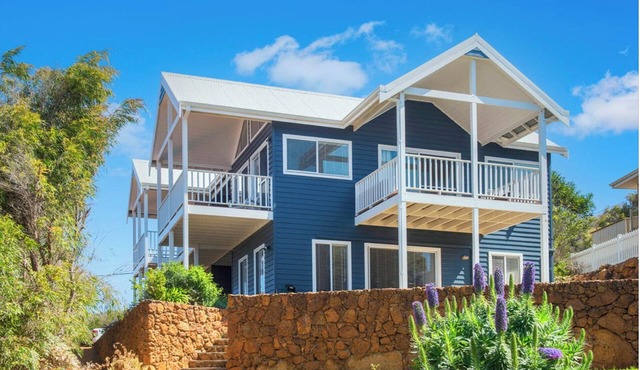 Flinders View Beach House (2Bed 2Bath) - Flinders View Beach House - Executive Holiday Home