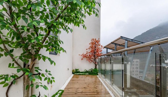 Floral Hotel Shitai Se Shui Wan