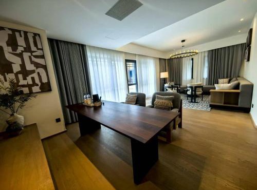 Floral Lux Hotel Changbai Mountain Deep Forest Homestay