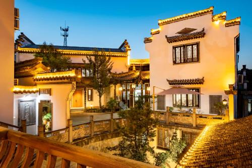 Floral Lux Hotel Jirong Vale Villa Folk Lodge Huizhou Old Town Subsite