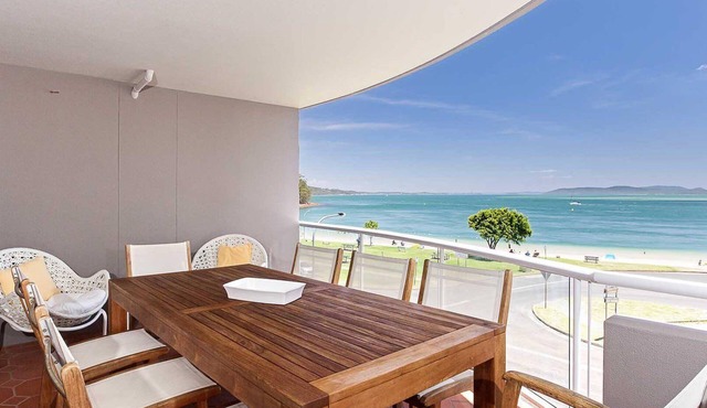 Florentine, 12/11 Columbia Close - WIFI, Aircon, spectacular views