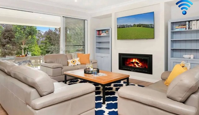 Forest Brae – pet friendly and walk to town