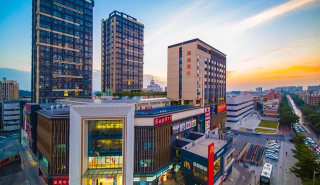 Foshan Shunde Ruitao Hotel