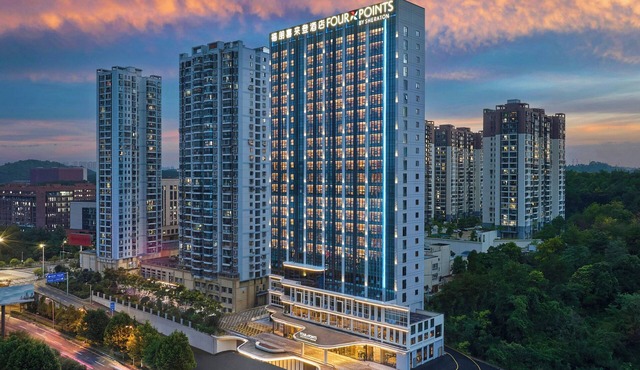Four Points by Sheraton Guiyang Shilihetan