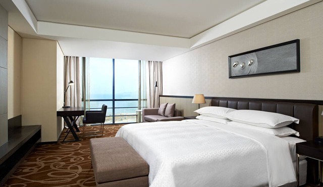 Four Points by Sheraton Qingdao, West Coast