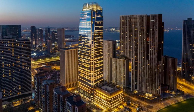 Four Seasons Hotel Dalian