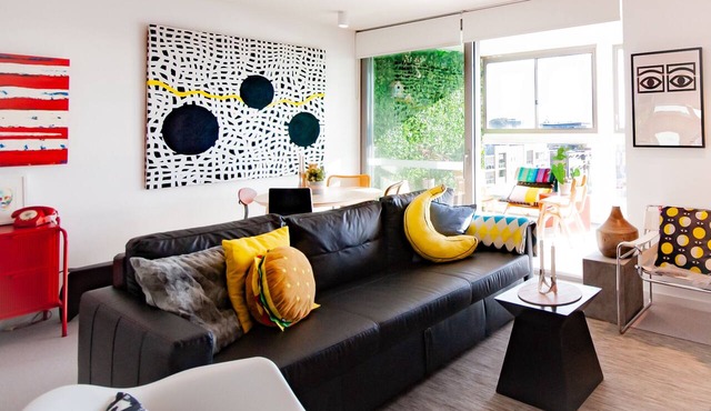 Funky apartment in Northbridge, CENTRAL+FREE WIFI & PARKING