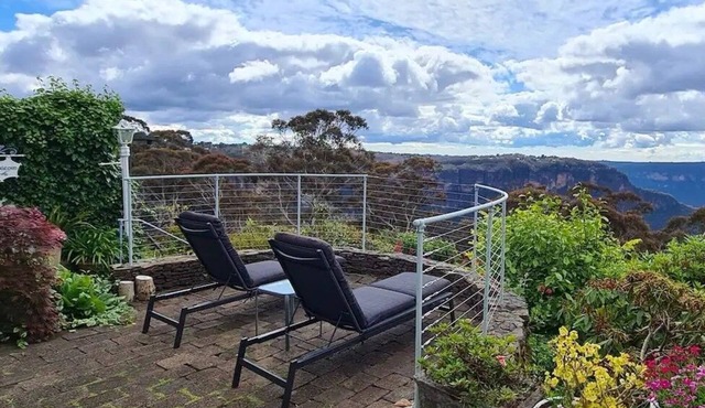 Garden of the Stars Studio Katoomba