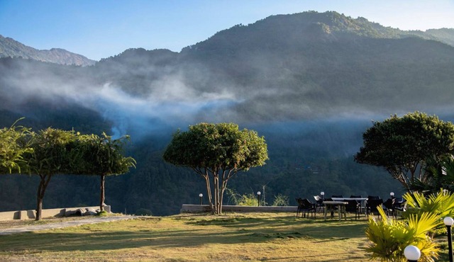 Gateway Himalaya Resort