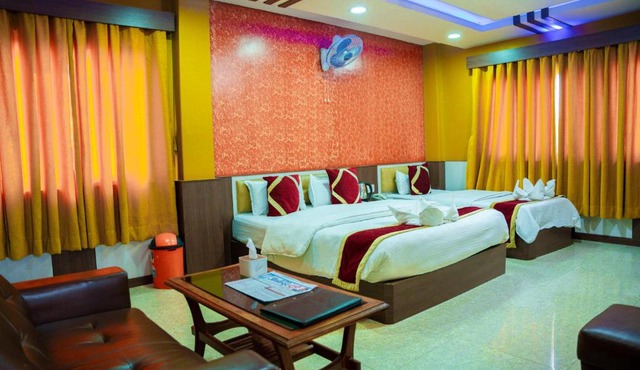 Gautam Hotel