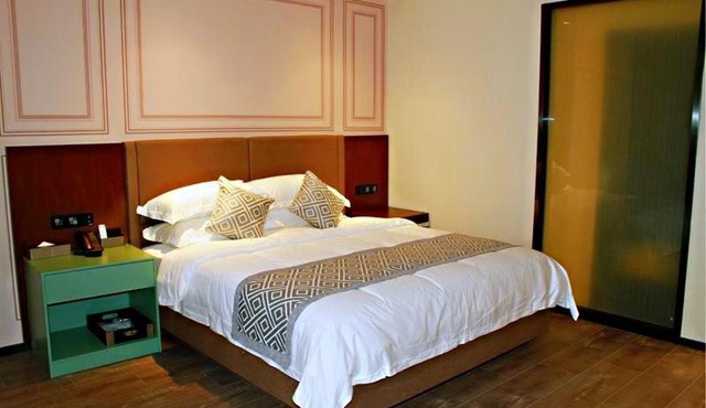 GME Huainan Tianjiaan District Chaoyang East Road Hotel