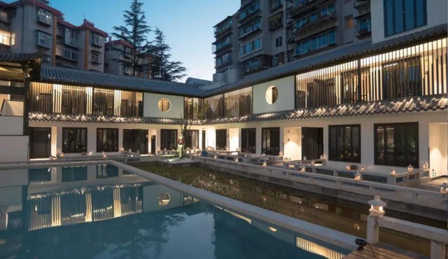 Gongxili-Xijian Hotel - Kunming Dongfeng East Road Dashuying Metro Station